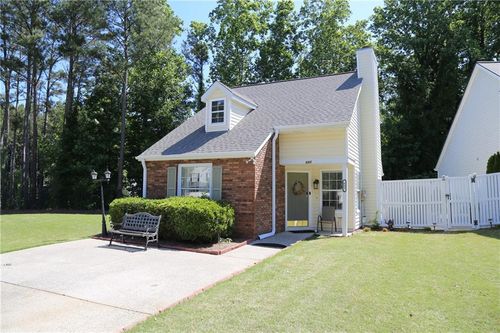 685 Crossbridge Aly, Alpharetta, GA, 30022-7561 | Card Image