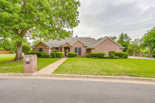 1619 Browning Ln, Cleburne, TX, 76033-7512 | Card Image