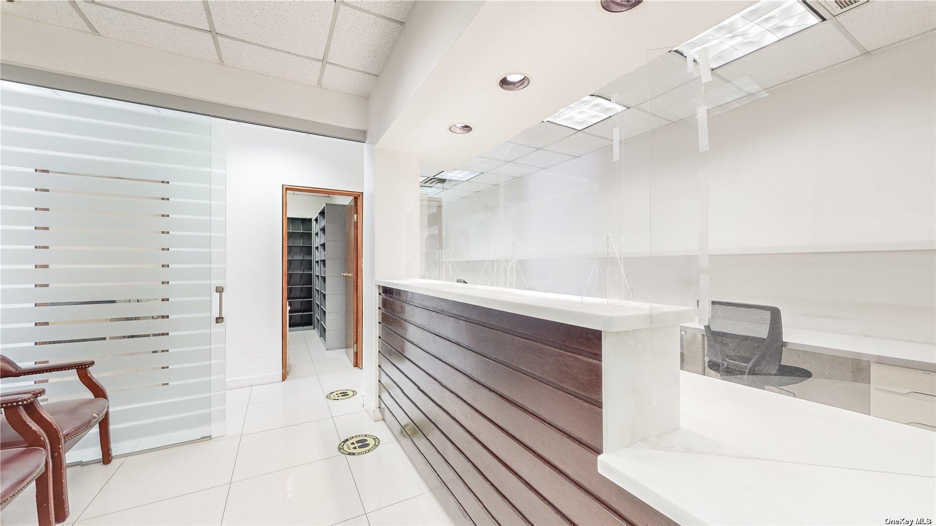 Commercial Sale in New York 5