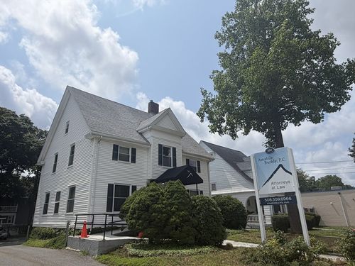 380 Pleasant St, Brockton, MA, 02301 | Card Image
