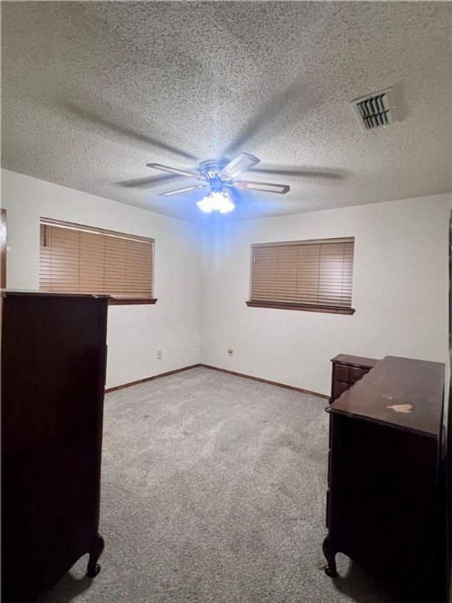 806 Dakota St, House other with 4 bedrooms, 3 bathrooms and 4 parking in Robstown TX | Image 26