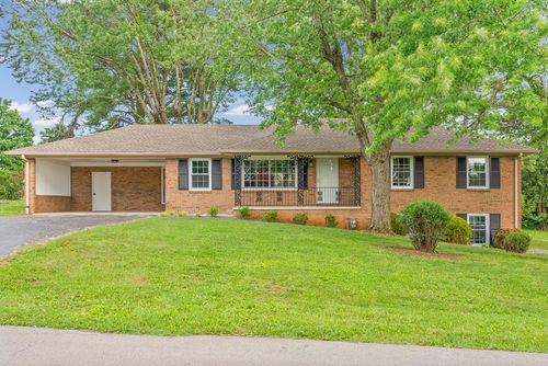 122 Donna Drive, Hopkinsville, KY, 42240 | Card Image