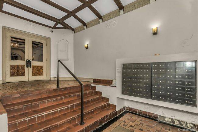 Secured mail room and package room | Image 15