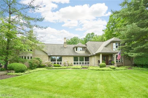 3379 Old Weymouth Rd, Medina, OH, 44256-9227 | Card Image