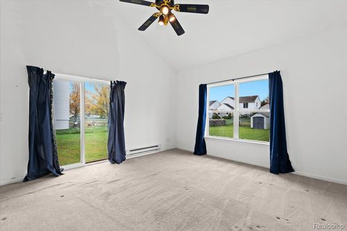 7140 Maplelawn Dr, Ypsilanti, MI, 48197-1764 | Card Image