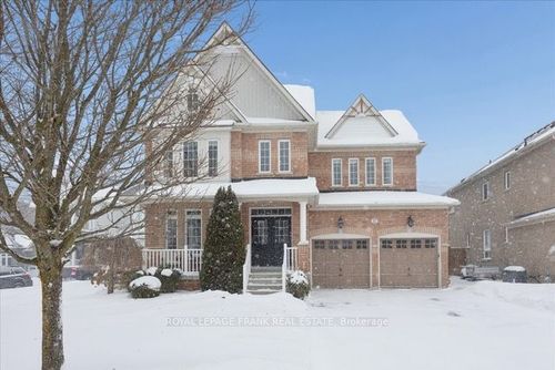 11 Fifeshire Crt, Port Perry, ON, L9L2E3 | Card Image