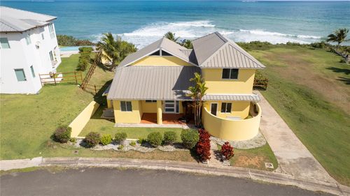 5 Beach Village, VIEQUES, PR, 00765 | Card Image