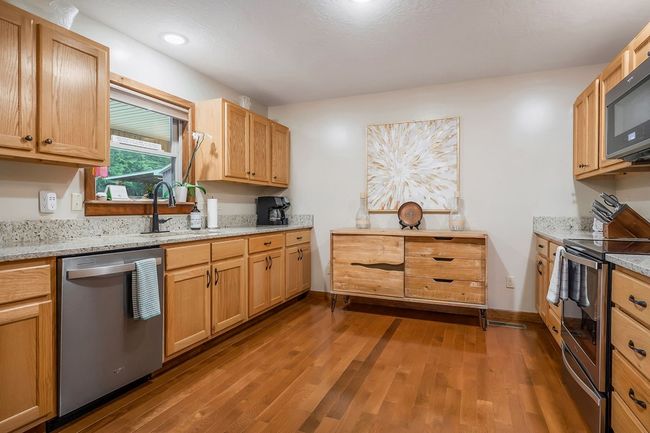 3121 Coon Hunter Lodge Rd, House other with 3 bedrooms, 2 bathrooms and 6 parking in Jamestown TN | Image 17