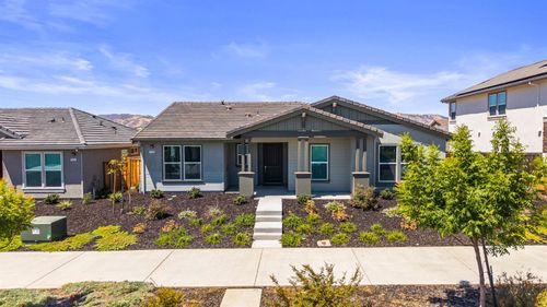 758 W Main St, Winters, CA, 95694 | Card Image