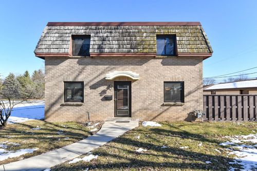 16107 W Heritage Lane Lane, New Berlin, WI, 53151 | Card Image