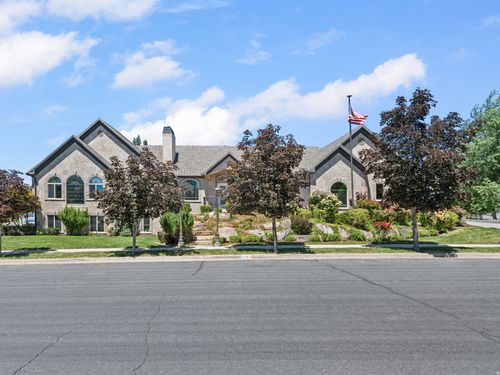 1242 N 640 W, West Bountiful, UT, 84087-1219 | Card Image
