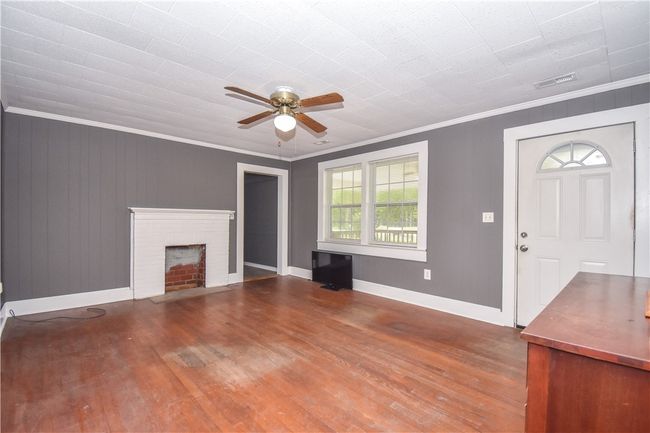 2087 Trussell Rd, Home with 3 bedrooms, 2 bathrooms and null parking in Alexander City AL | Image 7