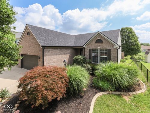 6051 Copeland Mills Ct, Indianapolis, IN, 46221-4523 | Card Image
