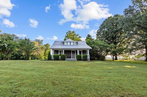3010 Vanleer Hwy, Charlotte, TN, 37036-6208 | Card Image