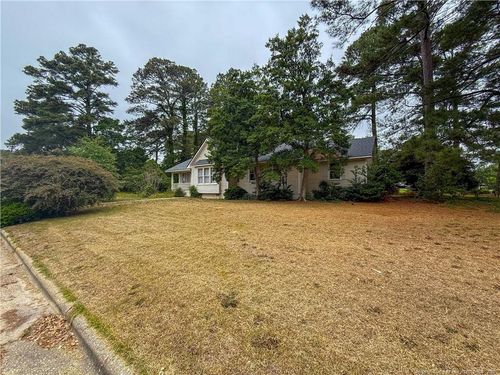 808 Rutledge Dr, Fayetteville, NC, 28311-0325 | Card Image