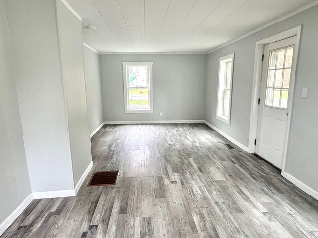 217 Clyde St, House other with 3 bedrooms, 1 bathrooms and null parking in Newport VT | Image 7