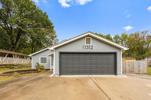 11312 E 59th St, Raytown, MO, 64133-3406 | Card Image