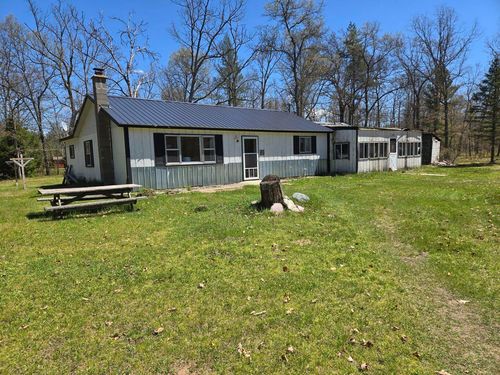 3664 N Hamlock Lane, Peacock Township, MI, 49644 | Card Image