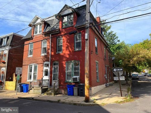 151 S Franklin St, POTTSTOWN, PA, 19464-5951 | Card Image