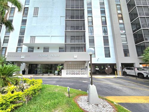 b208-2500 Ne 135th St, North Miami, FL, 33181-3591 | Card Image