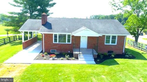 43129 Lucketts Rd, LEESBURG, VA, 20176-5251 | Card Image