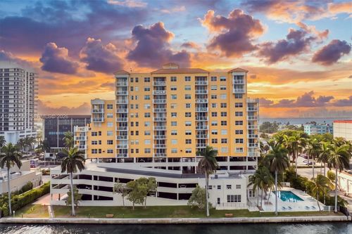 1106g-1625 Kennedy Cswy, North Bay Village, FL, 33141 | Card Image