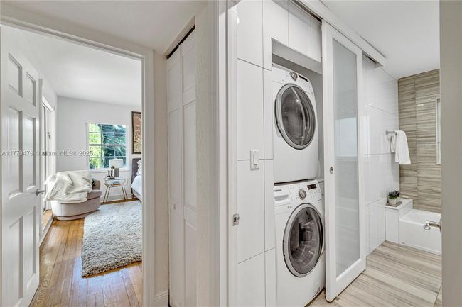 4515 N Bay Rd, House other with 3 bedrooms, 3 bathrooms and null parking in Miami Beach FL | Image 18