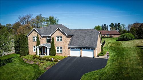 104 Dakotah Dr, Butler, PA, 16001-0518 | Card Image