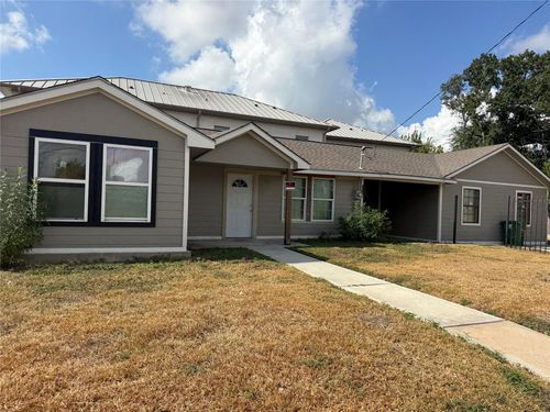 4718 Teton St, Houston, TX, 77033-3527 | Card Image
