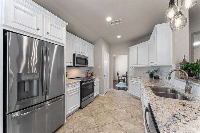 1935 Ryansbrook Ln, House other with 4 bedrooms, 2 bathrooms and 2 parking in Spring TX | Image 5