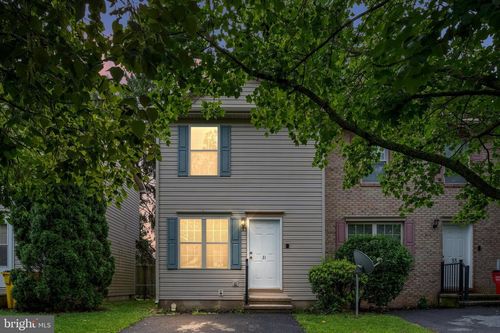 31 Dorothy Ct, INWOOD, WV, 25428-4906 | Card Image