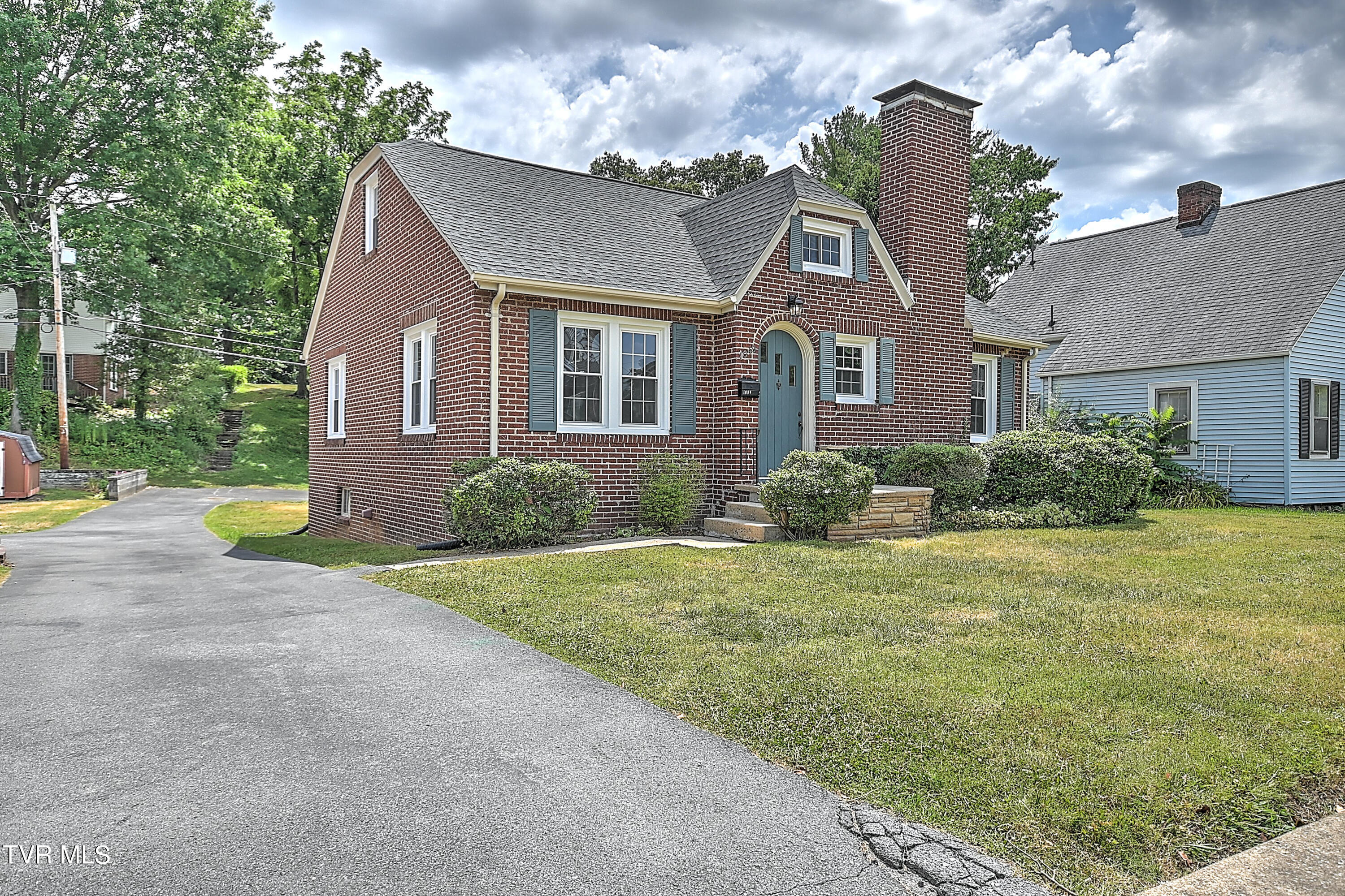 Wateree St, Kingsport, TN 37660