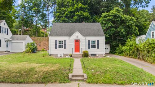 293 Winthrop St, New Britain, CT, 06052-1666 | Card Image