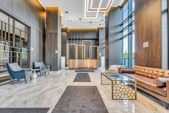 910 - 1461 Lawrence Ave W, Condo with 3 bedrooms, 3 bathrooms and null parking in Toronto ON | Image 24