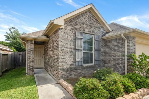 7006 Whitlow Wonder Lane, Houston, TX, 77086 | Card Image