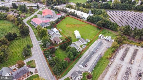 310 N Constitution Ave, NEW FREEDOM, PA, 17349-9520 | Card Image