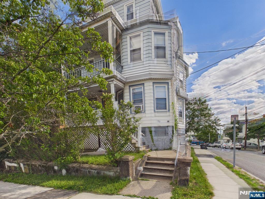 Residential Income in Prospect Park 2