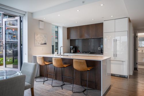 306-209 E 7th Ave, Vancouver, BC, V5T0H3 | Card Image