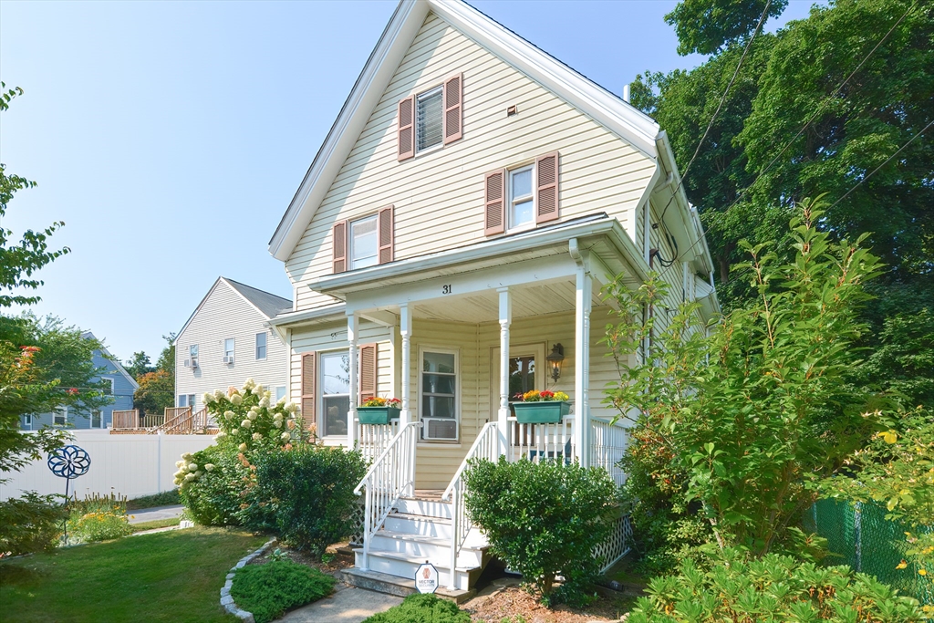 Churchill Ave, Brockton, MA 02301