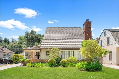 2330 Lorain Rd, San Marino, CA, 91108-2815 | Card Image