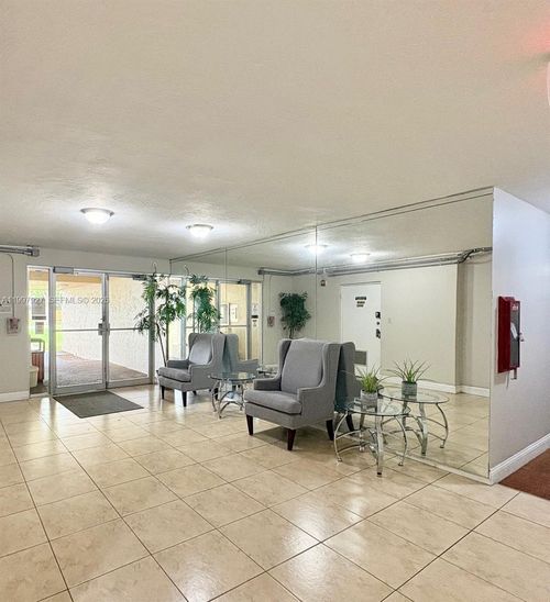 apt-216-7300 Nw 17th St, Plantation, FL, 33313-5147 | Card Image