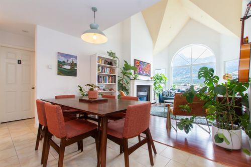 310-1466 Pemberton Ave, Squamish, BC, V8B0K1 | Card Image