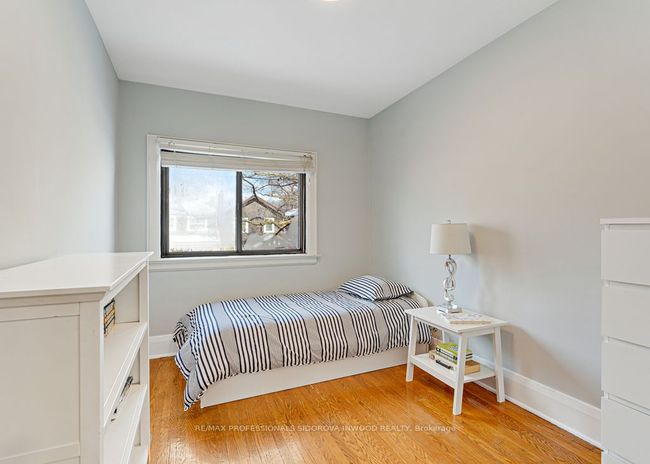 117 Colbeck St, House other with 4 bedrooms, 2 bathrooms and 1 parking in Toronto ON | Image 20