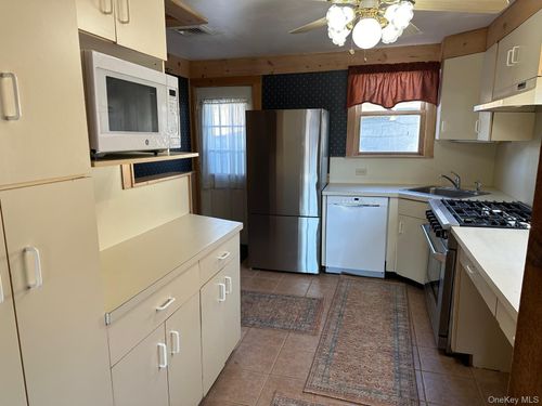 1-168 Pine Hill Rd, Chester, NY, 10918-1744 | Card Image