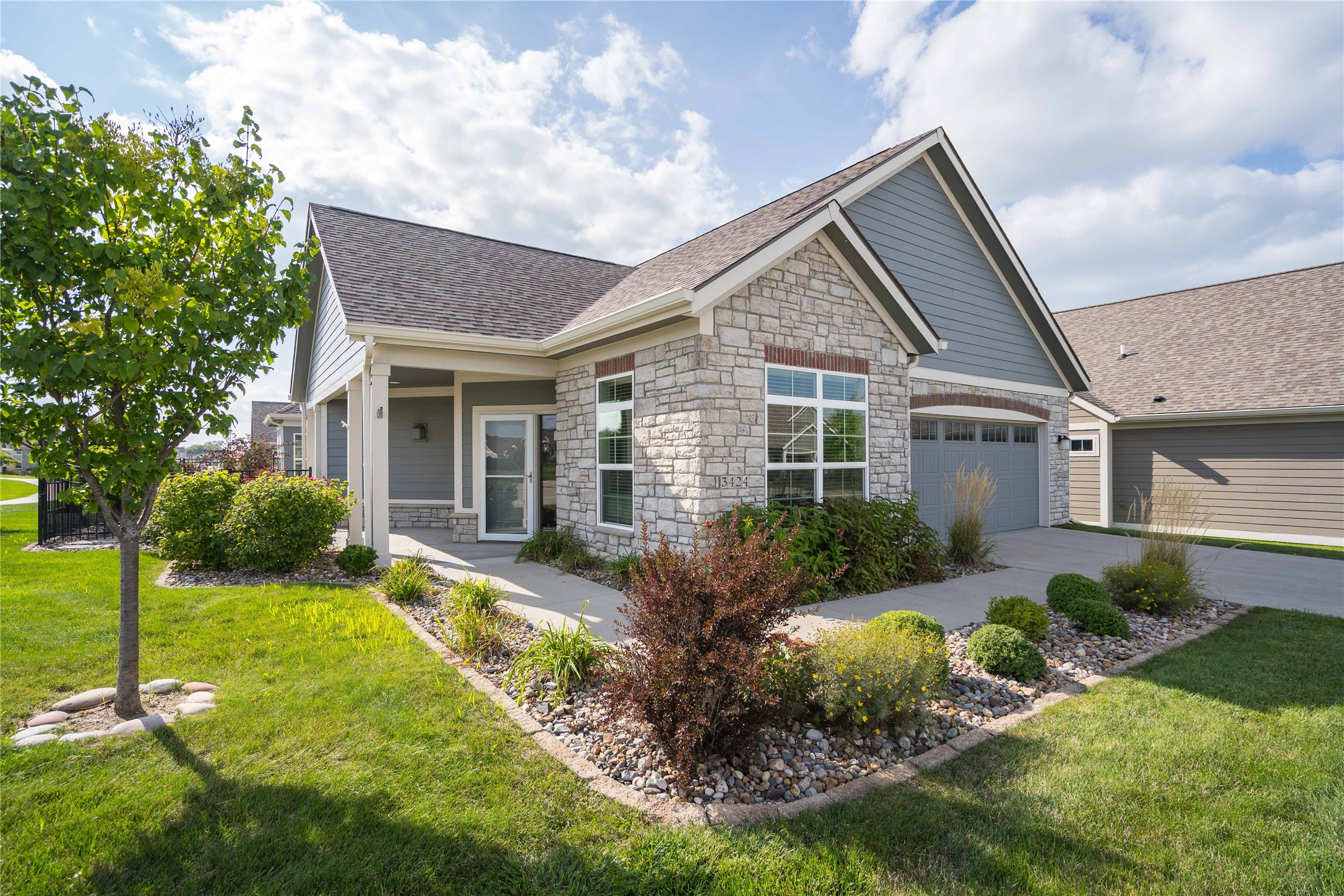 174th St, Clive, IA 50325