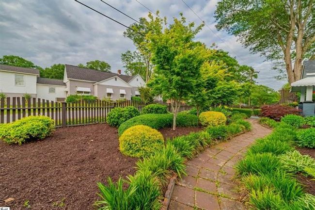 13 Park St, House other with 3 bedrooms, 3 bathrooms and null parking in Pelzer SC | Image 26