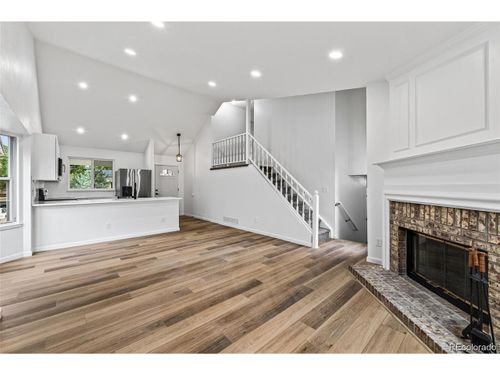 7832 Elmwood St, Littleton, CO, 80125-8826 | Card Image