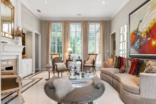 5613 Shady Elm Cir, House other with 4 bedrooms, 4 bathrooms and null parking in Plano TX | Image 9