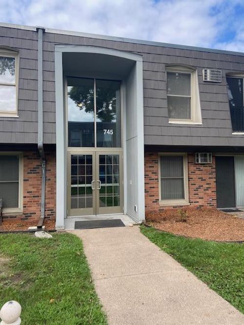 apt-2-745 11th Ave S, Hopkins, MN, 55343-7959 | Card Image