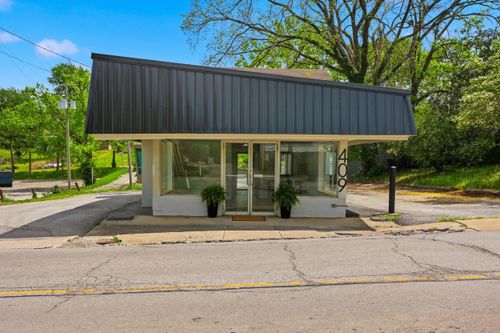 411-409-411 N Main St, Winchester, KY, 40391-1520 | Card Image